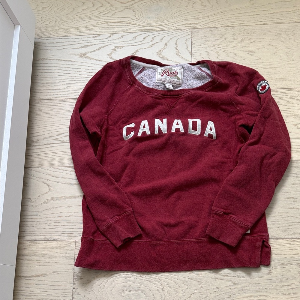 Roots Burgundy Canada Crewneck